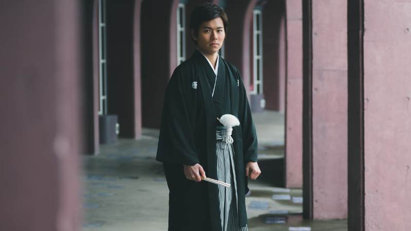 男性の成人式の写真撮影!写真館選びで後悔しないためのポイントやアドバイスを解説 5 男性の成人式の写真撮影
