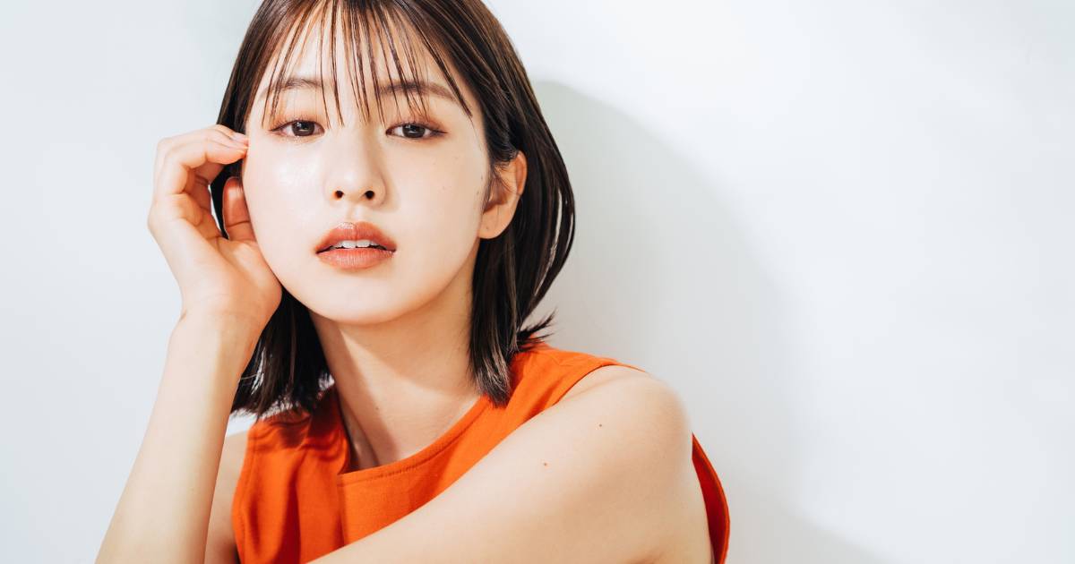 フォトスタジオでグラビア撮影（宣材写真・プロフィール写真撮影）