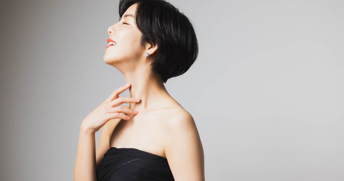 フォトスタジオでグラビア撮影（宣材写真・プロフィール写真撮影）